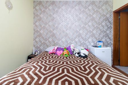 Casa à venda com 150m², 3 quartos e 2 vagasSuíte 2