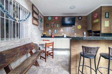 Casa à venda com 150m², 3 quartos e 2 vagasChurrasqueira