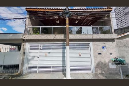 Casa à venda com 150m², 3 quartos e 2 vagasFachada