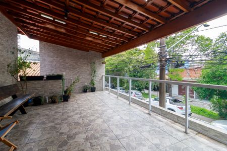 Casa à venda com 150m², 3 quartos e 2 vagasTerraço