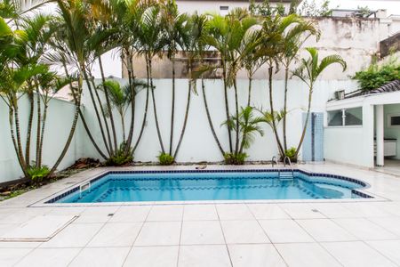 Casa de condomínio à venda com 436m², 4 quartos e 8 vagasPiscina