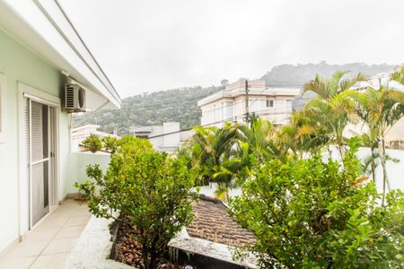 Casa de condomínio à venda com 436m², 4 quartos e 8 vagasVista da Suíte