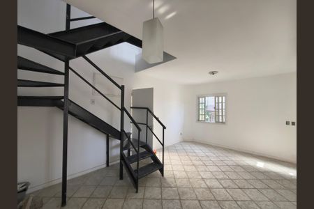 Casa de condomínio à venda com 87m², 2 quartos e 1 vaga Casa de condomínio à venda com 87m², 2 quartos e 1 vagaSala