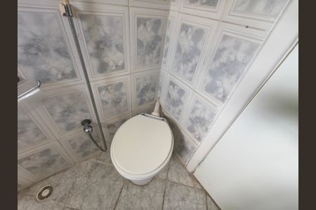 Casa de condomínio à venda com 87m², 2 quartos e 1 vaga Casa de condomínio à venda com 87m², 2 quartos e 1 vagaBanheiro da suíte