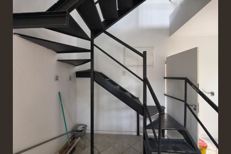 Casa de condomínio à venda com 87m², 2 quartos e 1 vaga Casa de condomínio à venda com 87m², 2 quartos e 1 vagaSala