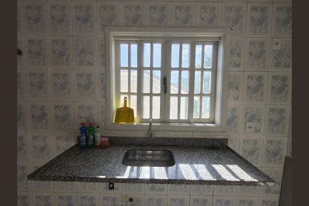 Casa de condomínio à venda com 87m², 2 quartos e 1 vaga Casa de condomínio à venda com 87m², 2 quartos e 1 vagaCozinha