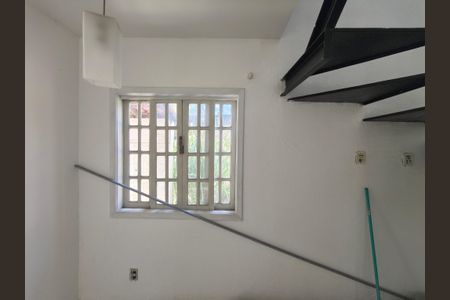 Casa de condomínio à venda com 87m², 2 quartos e 1 vaga Casa de condomínio à venda com 87m², 2 quartos e 1 vagaSala