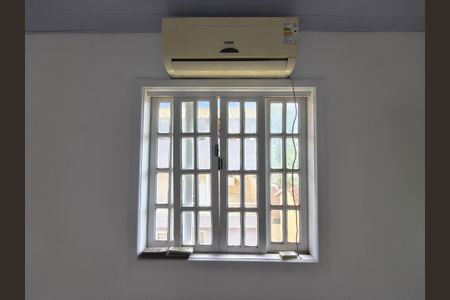 Casa de condomínio à venda com 87m², 2 quartos e 1 vaga Casa de condomínio à venda com 87m², 2 quartos e 1 vagaSuíte