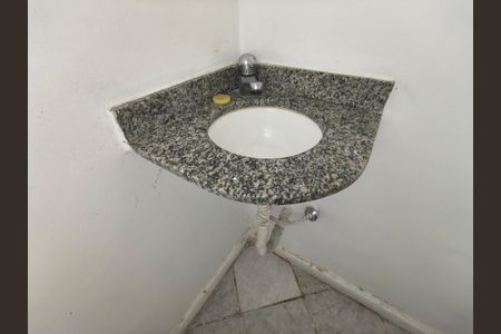 Casa de condomínio à venda com 87m², 2 quartos e 1 vaga Casa de condomínio à venda com 87m², 2 quartos e 1 vagaLavabo