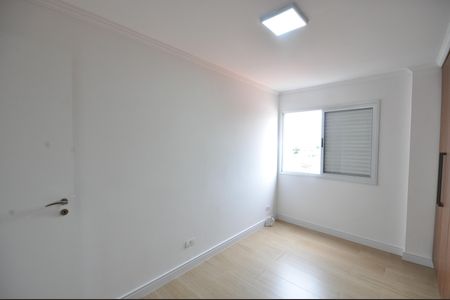 Apartamento para alugar com 74m², 2 quartos e 1 vagaQuarto 2