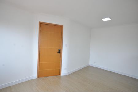 Apartamento para alugar com 74m², 2 quartos e 1 vagaSala