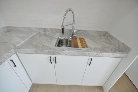 Apartamento para alugar com 74m², 2 quartos e 1 vagaCozinha