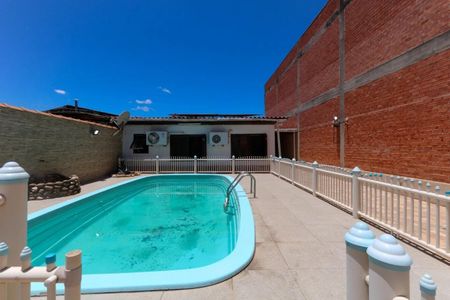 Casa para alugar com 180m², 4 quartos e 4 vagas Casa para alugar com 180m², 4 quartos e 4 vagasÁrea Externa