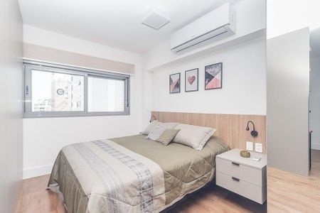 Quarto  de apartamento para alugar com 1 quarto, 38m² em Bela Vista, Porto Alegre