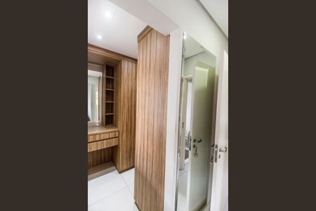 Apartamento para alugar com 98m², 2 quartos e 2 vagas Apartamento para alugar com 98m², 2 quartos e 2 vagasCloset da suíte