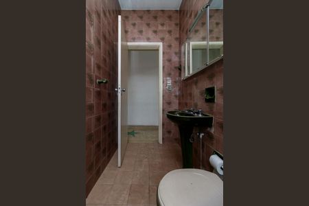 Casa para alugar com 150m², 2 quartos e 2 vagas Casa para alugar com 150m², 2 quartos e 2 vagasBanheiro 1