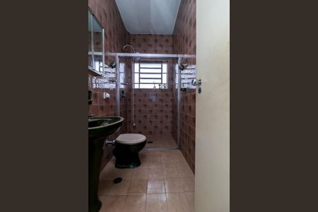 Casa para alugar com 150m², 2 quartos e 2 vagas Casa para alugar com 150m², 2 quartos e 2 vagasBanheiro 1