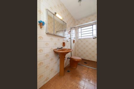 Casa para alugar com 150m², 2 quartos e 2 vagas Casa para alugar com 150m², 2 quartos e 2 vagasBanheiro 2