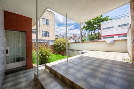 Casa à venda com 220m², 3 quartos e 1 vagaAREA EXTERNA