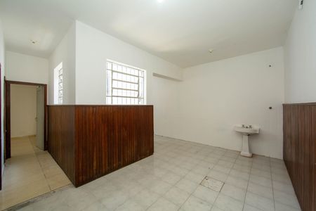 Casa à venda com 220m², 3 quartos e 1 vagaSALA