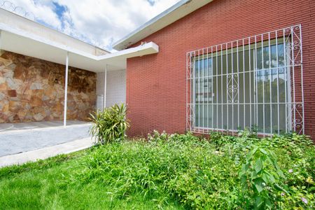 Casa à venda com 220m², 3 quartos e 1 vagaAREA EXTERNA