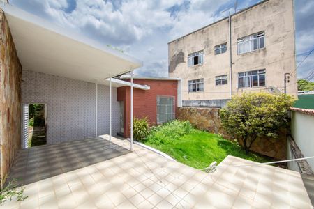 Casa à venda com 220m², 3 quartos e 1 vagaAREA EXTERNA