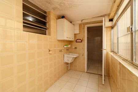 Apartamento para alugar com 124m², 3 quartos e 2 vagas Apartamento para alugar com 124m², 3 quartos e 2 vagasÁrea de Serviço