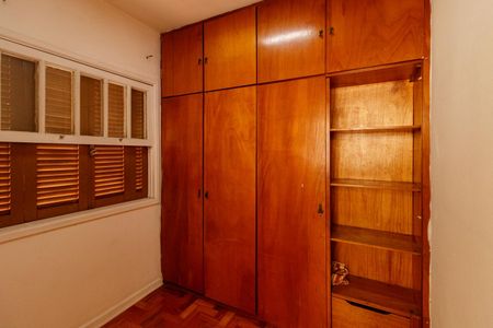 Apartamento para alugar com 124m², 3 quartos e 2 vagas Apartamento para alugar com 124m², 3 quartos e 2 vagasQuarto de Serviço