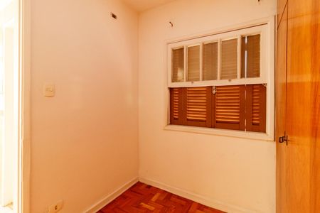 Apartamento para alugar com 124m², 3 quartos e 2 vagas Apartamento para alugar com 124m², 3 quartos e 2 vagasQuarto de Serviço