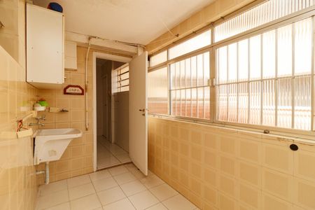 Apartamento para alugar com 124m², 3 quartos e 2 vagas Apartamento para alugar com 124m², 3 quartos e 2 vagasÁrea de Serviço
