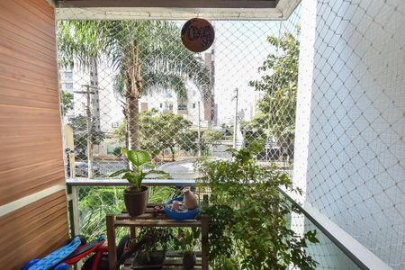 Varanda da sala de apartamento para alugar com 3 quartos, 73m² em Vila Mariana, São Paulo