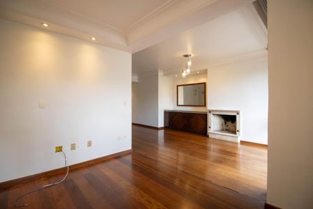Sala de apartamento à venda com 4 quartos, 140m² em Vila Morse, São Paulo