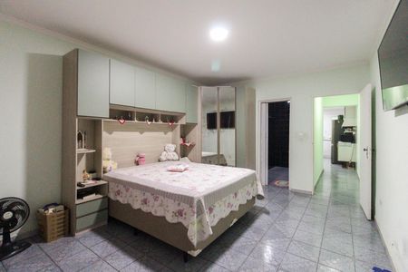 Casa para alugar com 180m², 2 quartos e 2 vagasQuarto 2 - Suíte