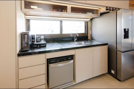 Apartamento à venda com 74m², 2 quartos e 2 vagas Apartamento à venda com 74m², 2 quartos e 2 vagasCozinha