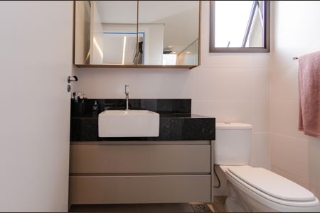 Apartamento à venda com 74m², 2 quartos e 2 vagas Apartamento à venda com 74m², 2 quartos e 2 vagasBanheiro suíte 2