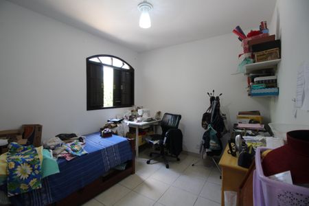 Casa de condomínio para alugar com 240m², 4 quartos e 3 vagasQuarto 1