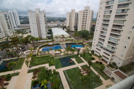 Apartamento à venda com 208m², 4 quartos e 4 vagas Apartamento à venda com 208m², 4 quartos e 4 vagasVISTA DA VARANDA GOURMET