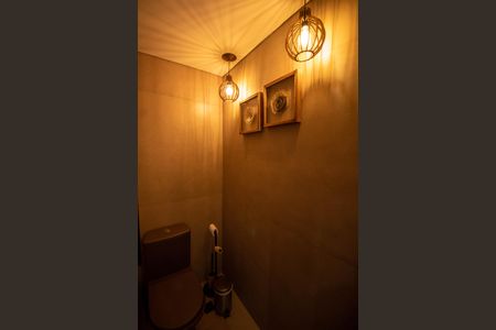 Apartamento à venda com 208m², 4 quartos e 4 vagas Apartamento à venda com 208m², 4 quartos e 4 vagasLAVABO