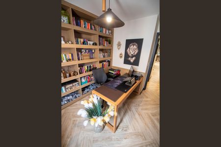 Apartamento à venda com 208m², 4 quartos e 4 vagas Apartamento à venda com 208m², 4 quartos e 4 vagasESCRITÓRIO 2 TÉRREO