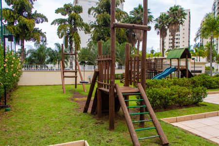 Apartamento à venda com 208m², 4 quartos e 4 vagas Apartamento à venda com 208m², 4 quartos e 4 vagasÁREA COMUM - PLAYGROUND