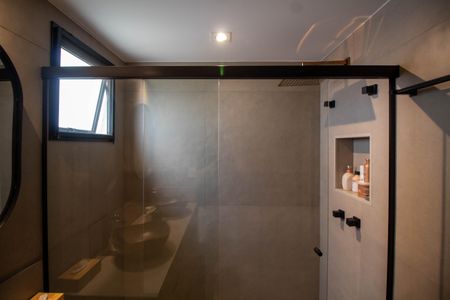 Apartamento à venda com 208m², 4 quartos e 4 vagas Apartamento à venda com 208m², 4 quartos e 4 vagasBANHEIRO DA SUITE 1