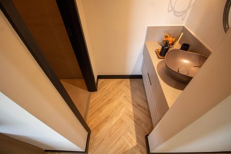 Apartamento à venda com 208m², 4 quartos e 4 vagas Apartamento à venda com 208m², 4 quartos e 4 vagasLAVABO