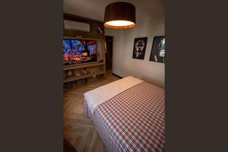 Apartamento à venda com 208m², 4 quartos e 4 vagas Apartamento à venda com 208m², 4 quartos e 4 vagasSUITE 1