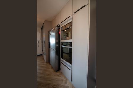 Apartamento à venda com 208m², 4 quartos e 4 vagas Apartamento à venda com 208m², 4 quartos e 4 vagasCOZINHA