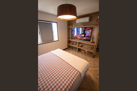 Apartamento à venda com 208m², 4 quartos e 4 vagas Apartamento à venda com 208m², 4 quartos e 4 vagasSUITE 1