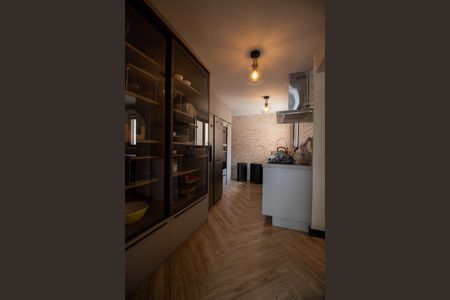 Apartamento à venda com 208m², 4 quartos e 4 vagas Apartamento à venda com 208m², 4 quartos e 4 vagasCOZINHA