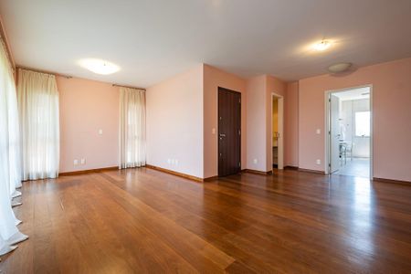 Sala de apartamento para alugar com 2 quartos, 125m² em Vila Madalena, São Paulo