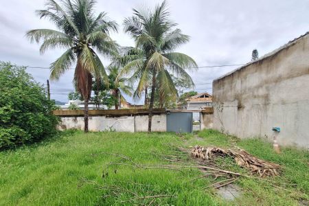 Casa à venda com 239m², 4 quartos e 2 vagasQuintal