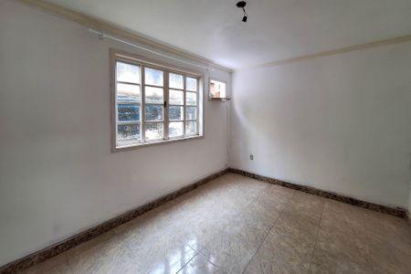 Casa à venda com 239m², 4 quartos e 2 vagasQuarto 1