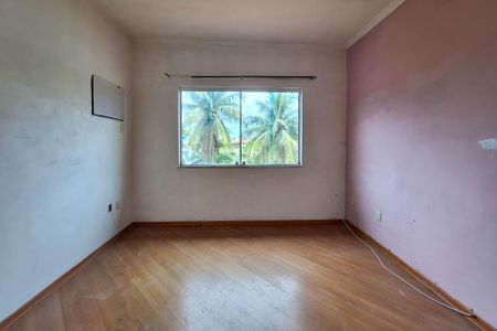 Casa à venda com 239m², 4 quartos e 2 vagasQuarto 3